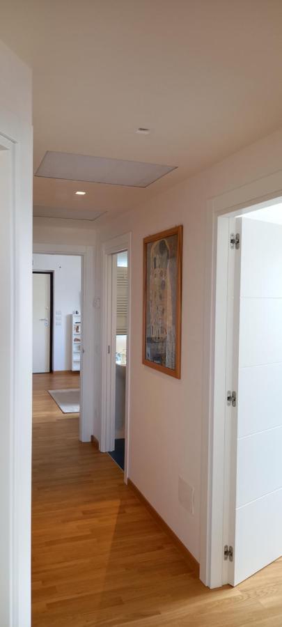 Central Apartment Con Tre Camere Da Letto Locorotondo Esterno foto